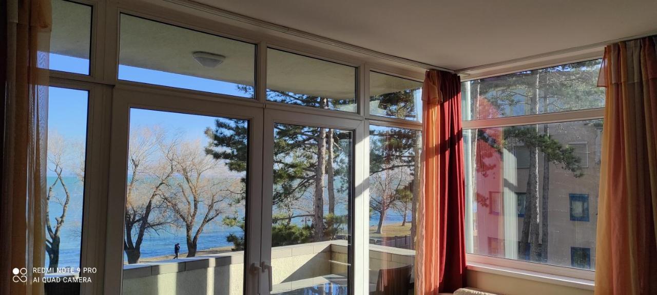 Onebeach Apartman Siófok Exteriör bild