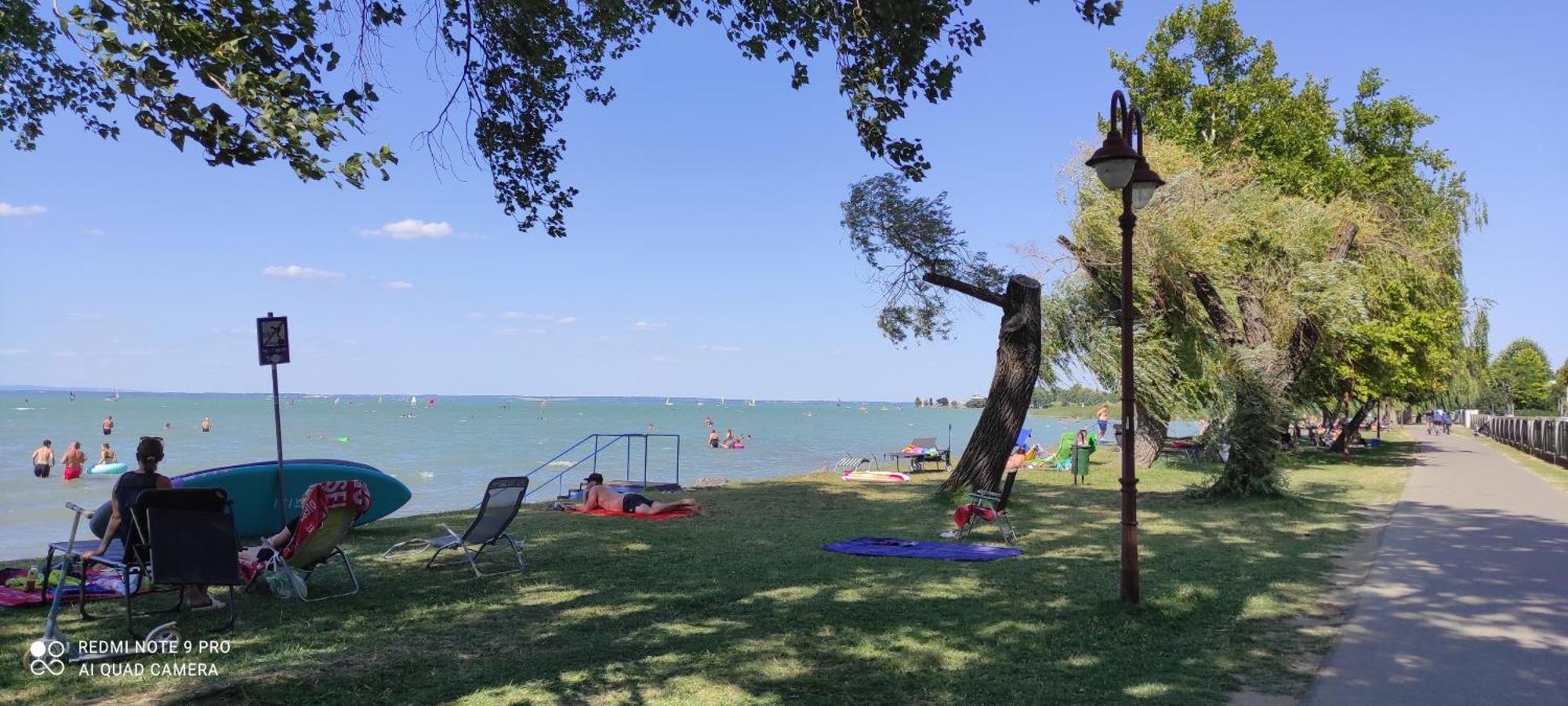 Onebeach Apartman Siófok Exteriör bild